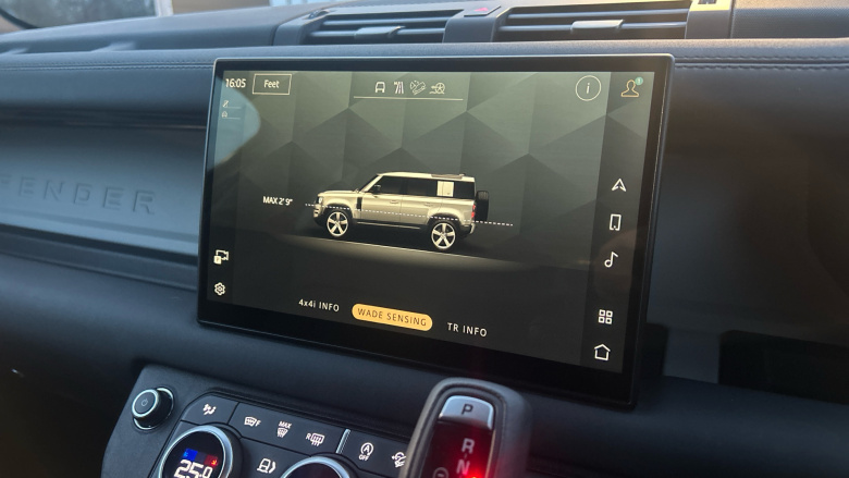 Land Rover Defender 3.0 D250 X-Dynamic HSE 110 5dr Auto Diesel Estate